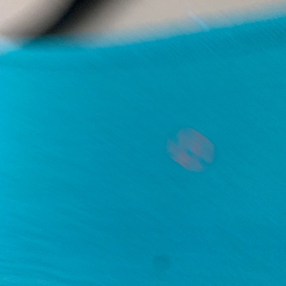 Lululemon top - Picture 4 of 6